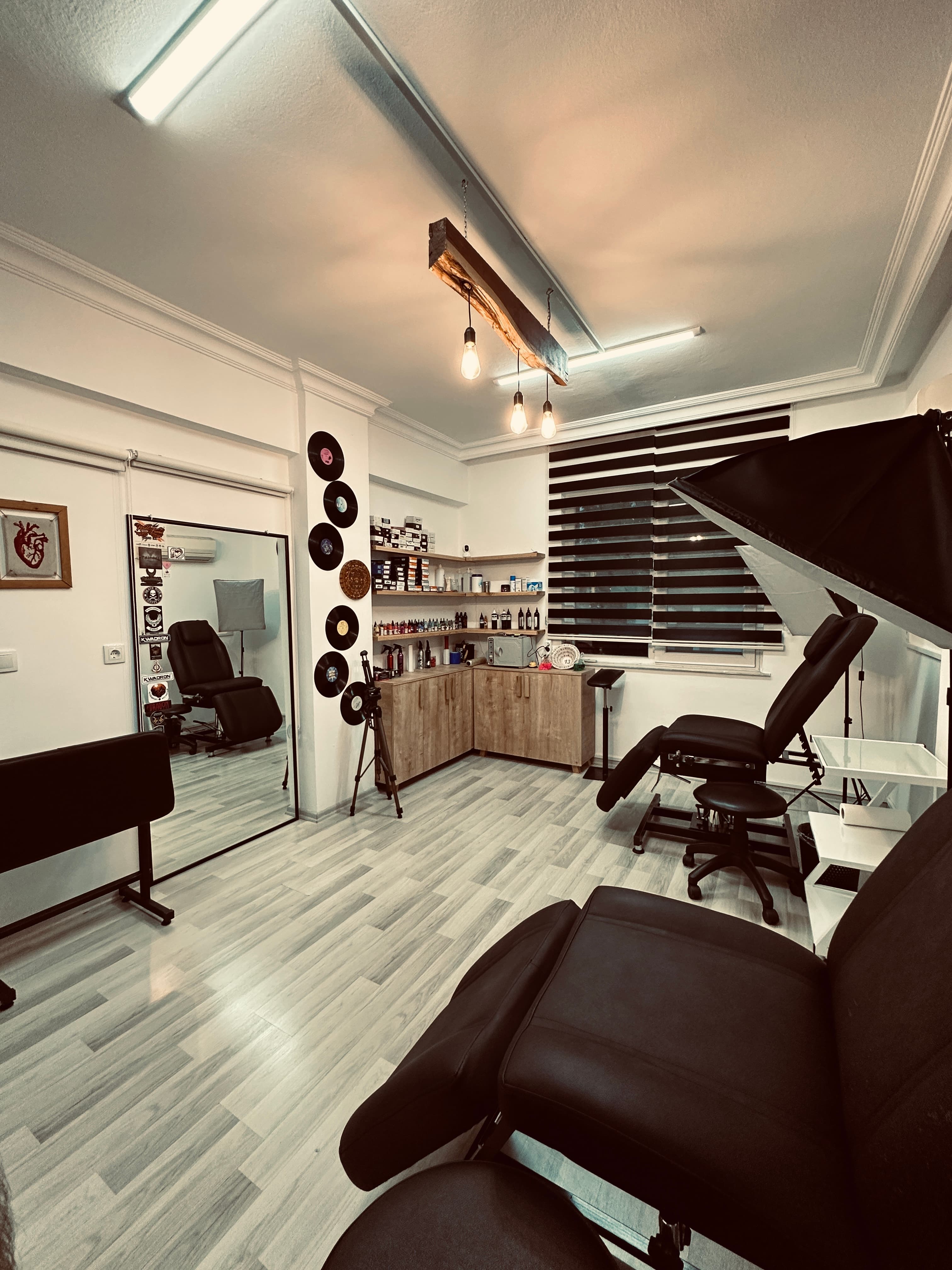 Spayk Tattoo Studio workspace
