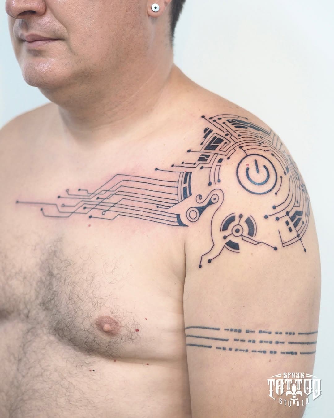 Geometric blackwork circuit shoulder piece